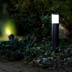 Ivan 12 Volt Garden Post Light - Easy To Install Plug & Play